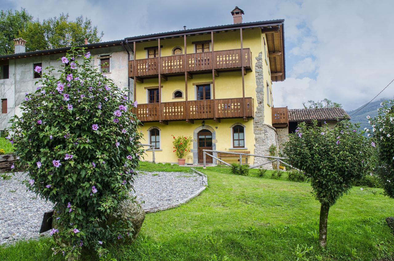 Agriturismo Il Posto Delle Fragole San Giovanni Bianco Luaran gambar